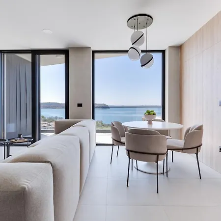 アパートホテル Apartina Boutique ルティナ