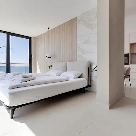 Apartina Boutique 4*